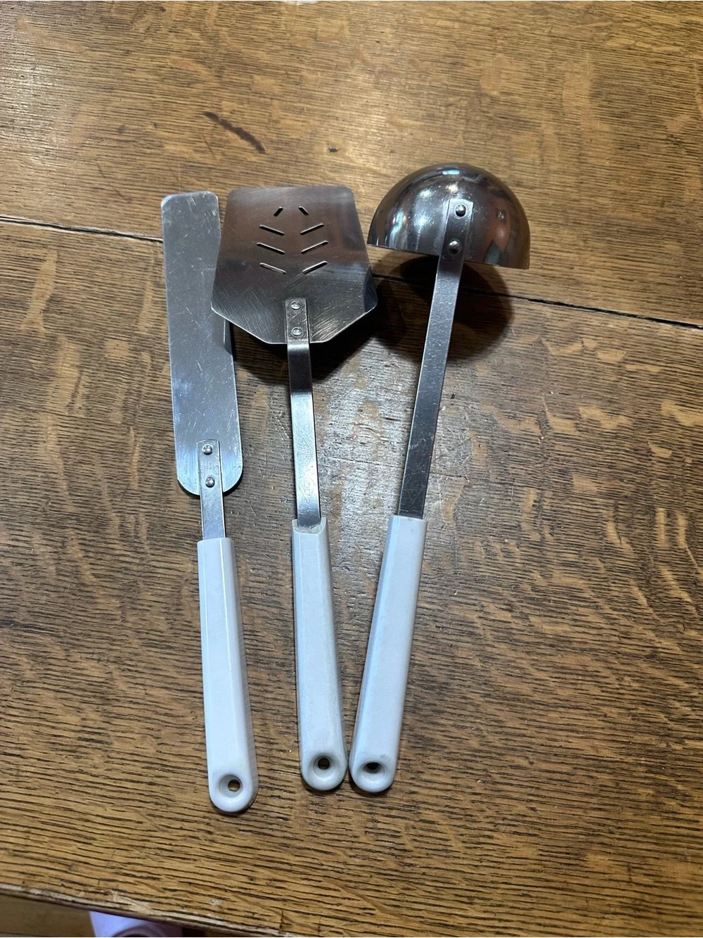 Vintage White and Blue Decorative Handle Kitchen Serving Tools Se